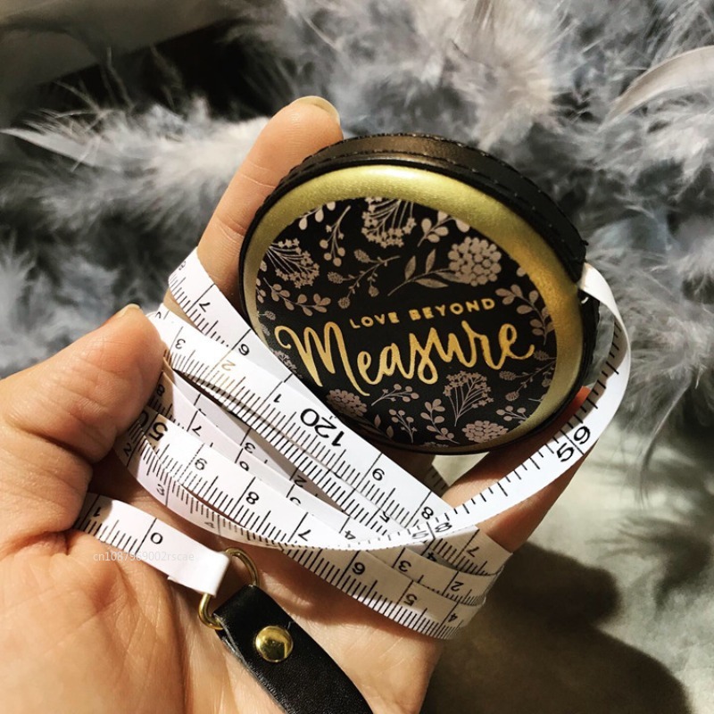 Vintage Pu Leather Mini Tape M - đánh giá và giá Leatherwork Ruler